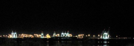 Somewhere among the sea of stars, glowing on its shores, there is a city in space. Renowned for being the heart of the civilization of the great Zxapsulllati, a race of enlightened beings — literally enlightened, for they are made of light — it drifts in the space between suns like a vast cruise ship, tethered to a minimal amount of matter in the form of a cloud of asteroids linked by tractor beams.